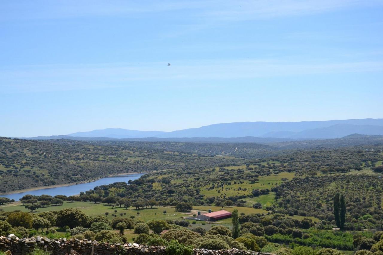 Guijo de Avila Casa Rural & Spa Mirador De La Covatilla מראה חיצוני תמונה