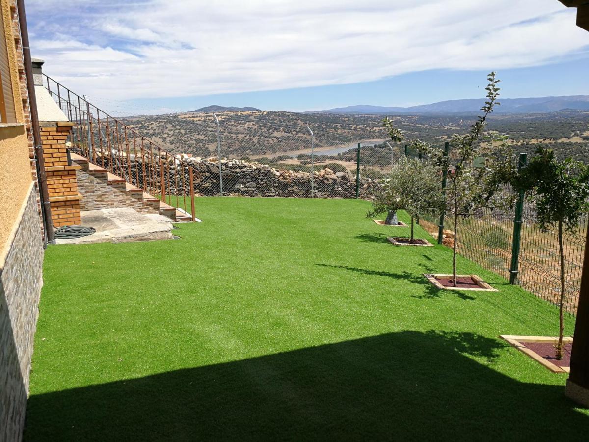 Guijo de Avila Casa Rural & Spa Mirador De La Covatilla מראה חיצוני תמונה